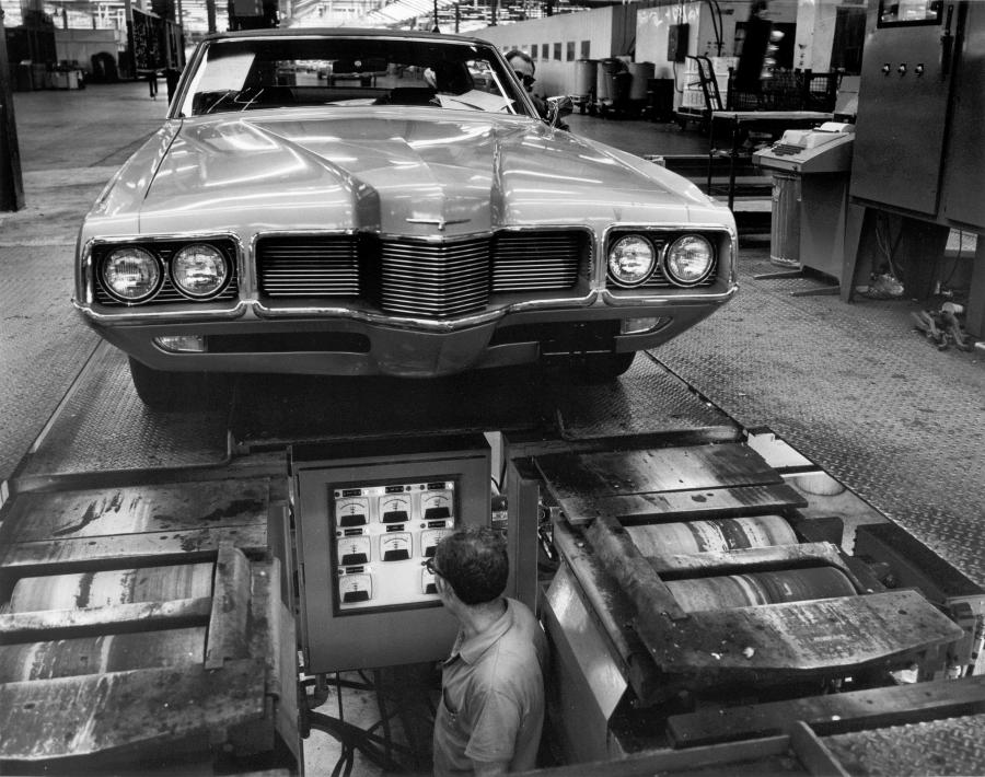  Ford Thunderbird 1970 года  (фото 4 из 4)